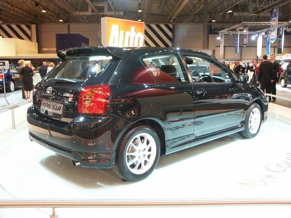 Toyota 2004 TSport Rear 